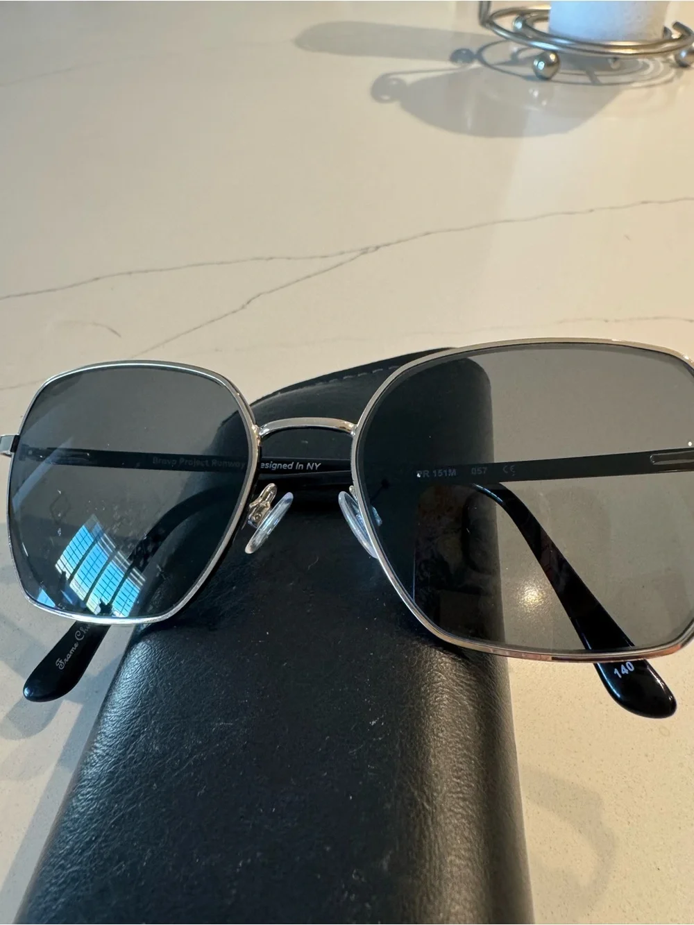 Bravo Project Runway metal Frame Sunglasses with Black aviator Lenses